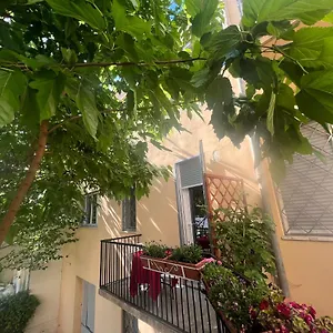 Casa Roma Rooms& Apartmens , Padova Italia